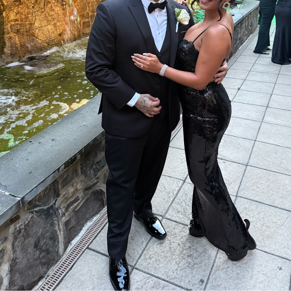 Black Sequin Gown - Picture 5 of 5